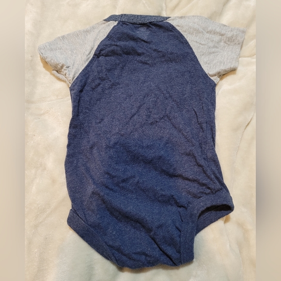 2 Piece Bundle Baby Boy 12-18 Months Ninja Short Sleeve Shirt Blue Onesie - Picture 6 of 7